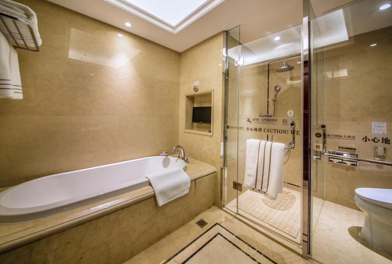 Zhangjiakou International Hotel Екстериор снимка